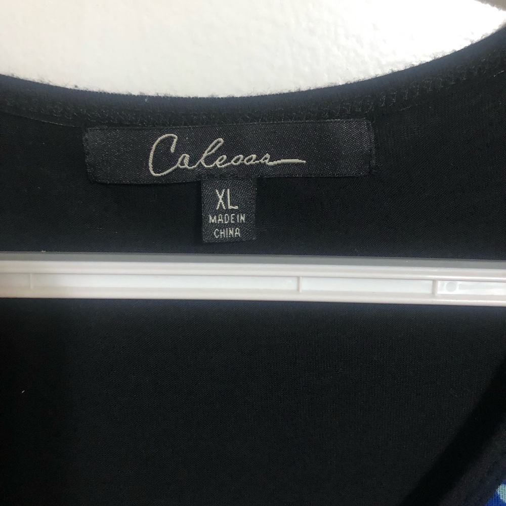 Calessa ladies top, multicolored, size XL. In good condition.